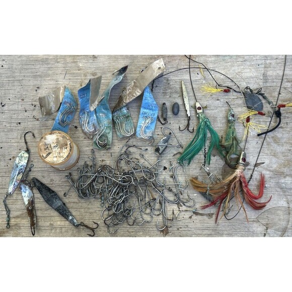Eagle Claw Other - Vintage Ocean Fishing Lures Hooks Sinkers and deep sea test rope 200+ feet LOT